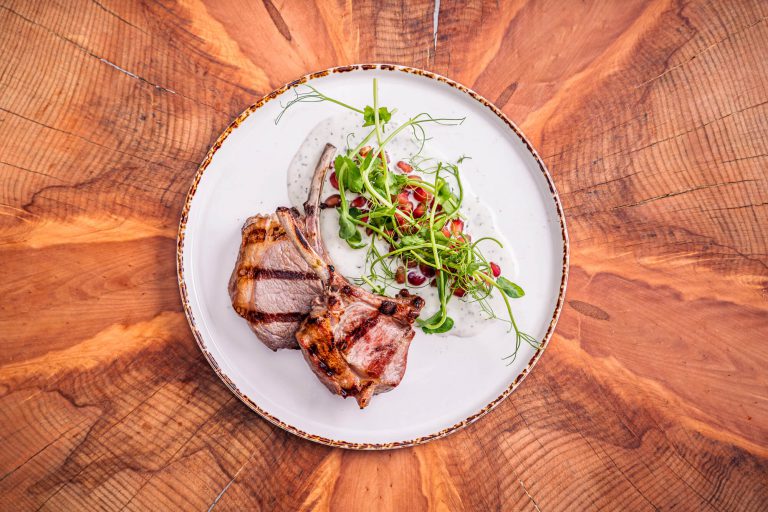 stove_restaurant_bar-lamb-cutlets3